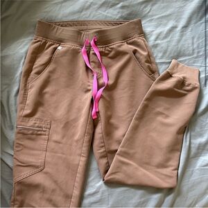 Figs XS Rafaela top and XS bottom set